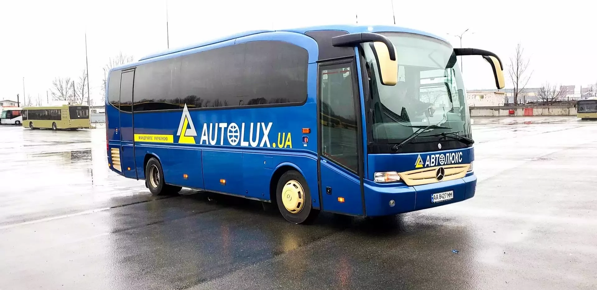 AUTOLUX RENEWS BUSES – THE LEADER SHOULD BE VISIBLE
